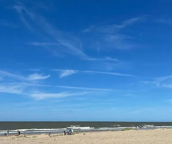 Sfeervolle Vakantiewoning Aan Zee *